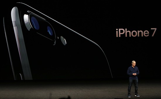 Новый iPhone 7 представлен официально