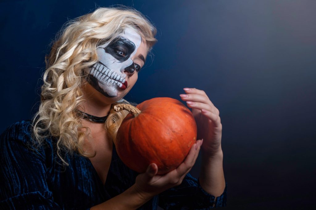 Традиции Хэллоуина: как его отмечали?